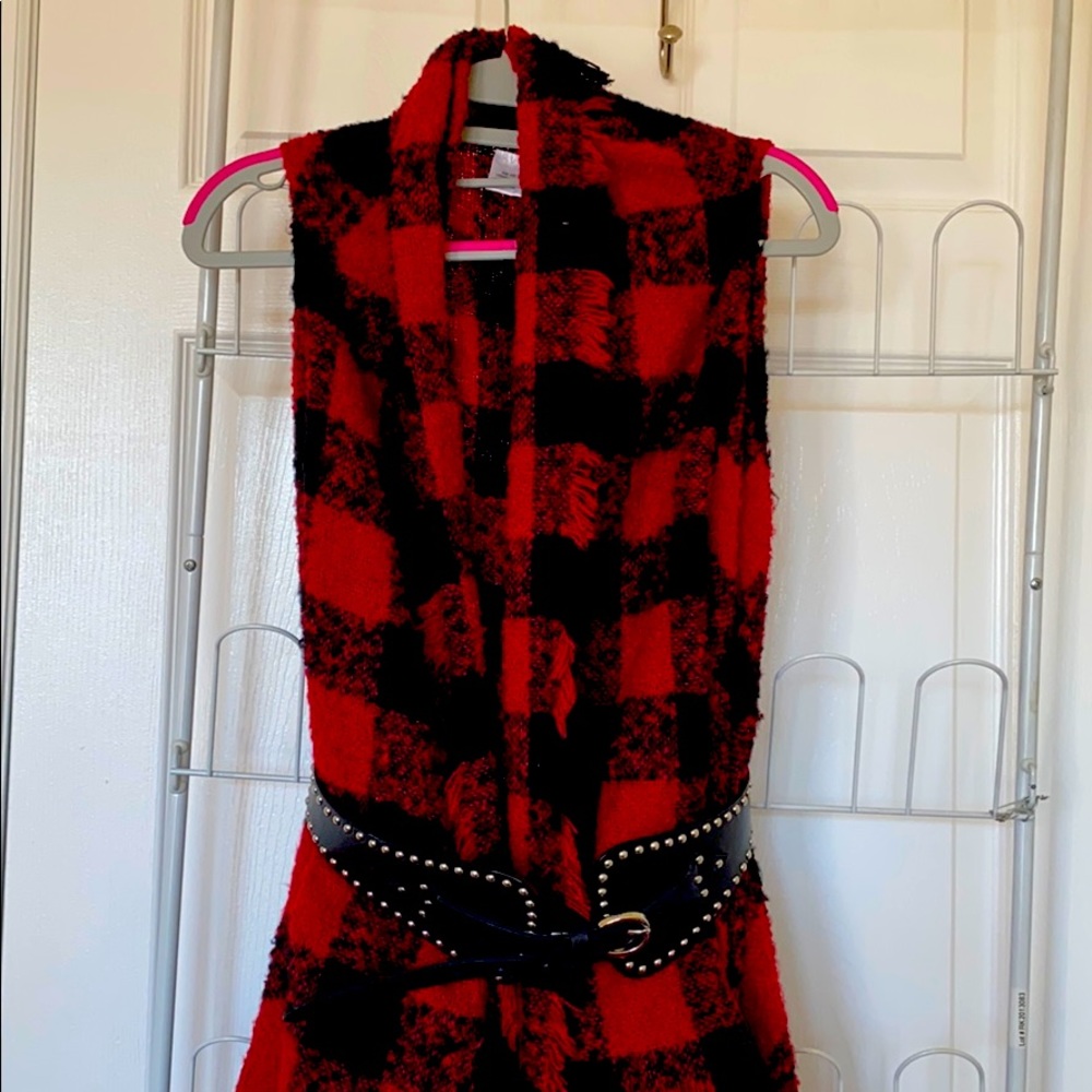 Pleated long vest